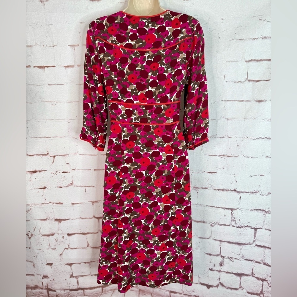 VTG BODEN Mod Floral Print Reds Oranges Tan Faux Wrap 3/4” Sleeve Dress Size 10L - Picture 7 of 15
